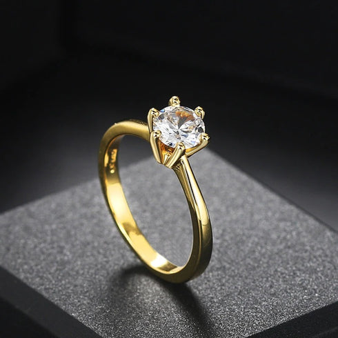 Classic Zirconia Wedding Ring