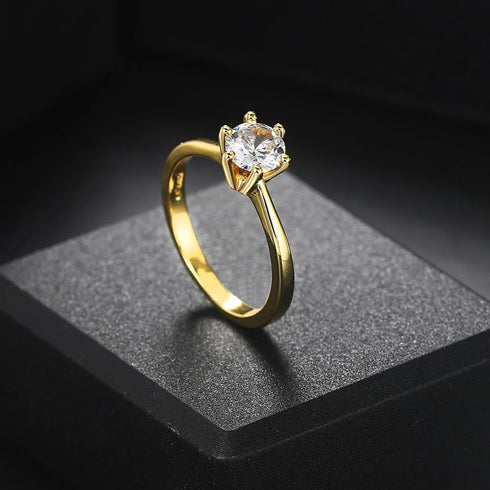 Classic Zirconia Wedding Ring